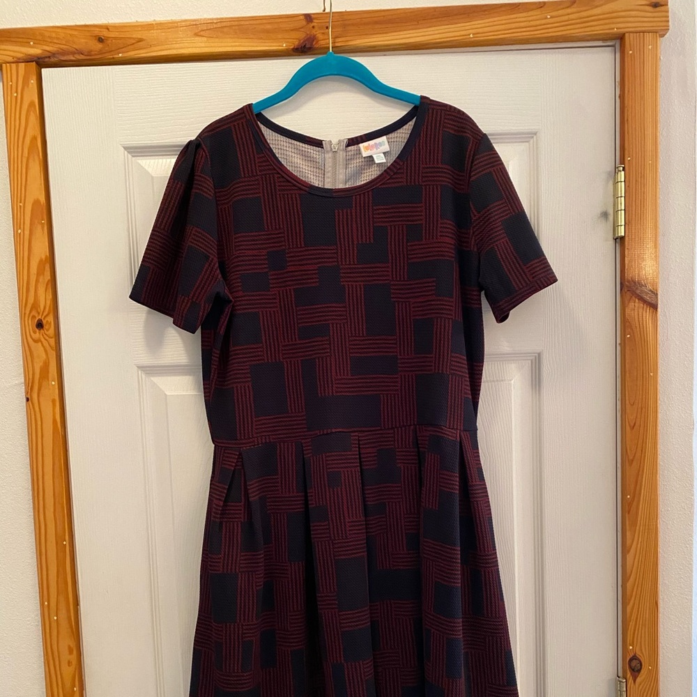 LuLaRoe Amelia
